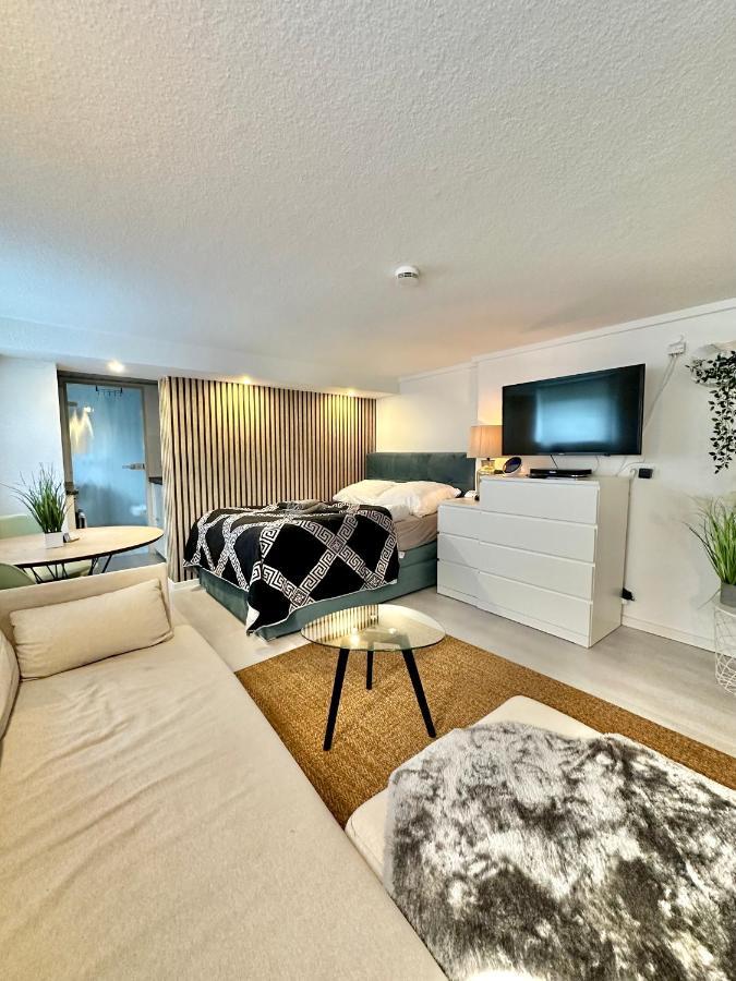 Ruhiges Retreat Souterrain-Apartment Werbach Nahe Pferdemarkt W31 โอลเดนบวร์ก ภายนอก รูปภาพ
