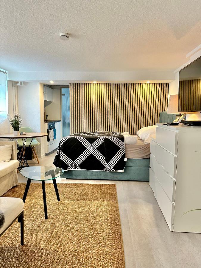 Ruhiges Retreat Souterrain-Apartment Werbach Nahe Pferdemarkt W31 โอลเดนบวร์ก ภายนอก รูปภาพ